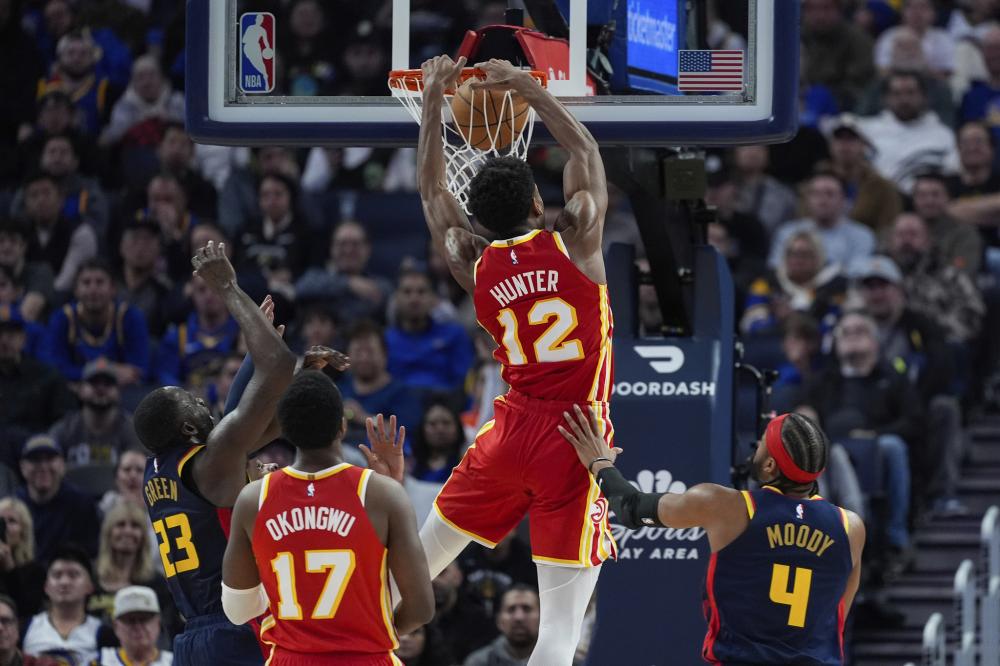 约基奇三双金块NBA加时擒鹈鹕 火箭送猛禽七连败.